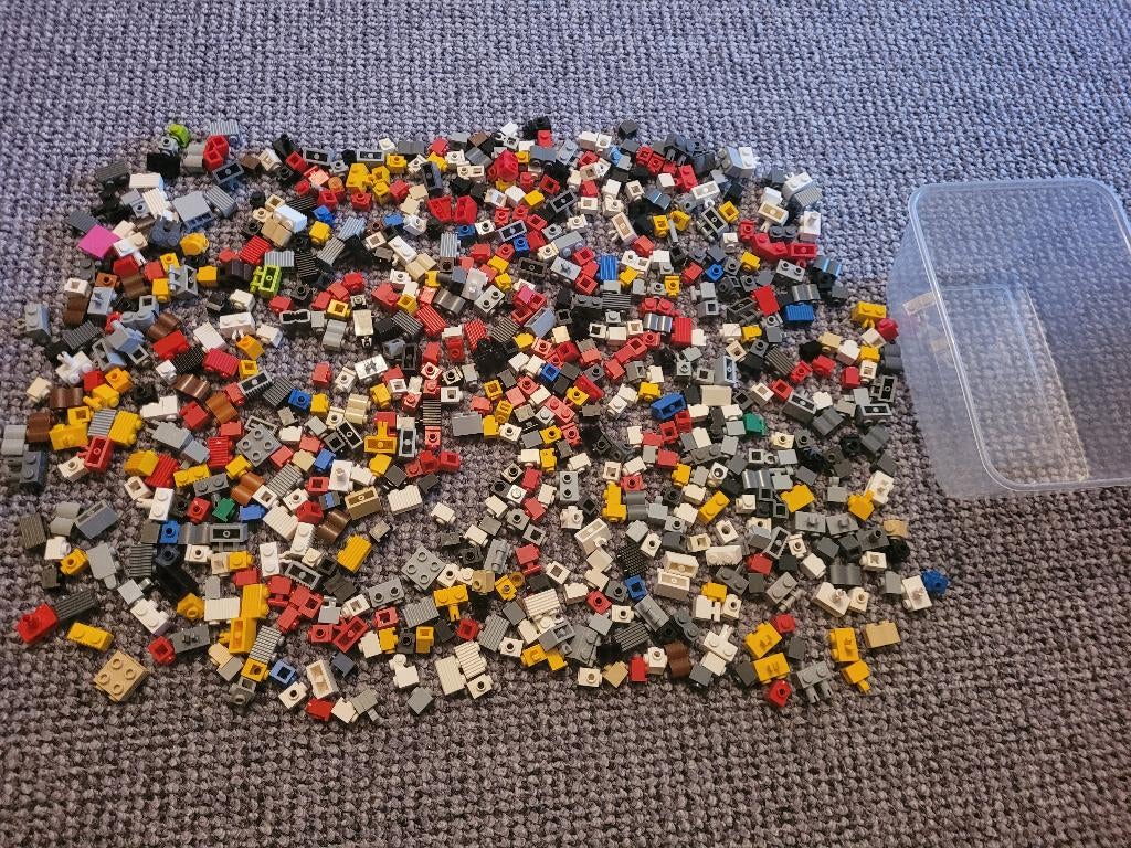 Partij Y16=1x Bakje met Lego stenen aangepast 1x1+1x2 (15x)