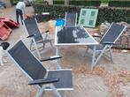 Tafel en stoelen de stoelen zijn de arm leuningen afgeblot, Caravans en Kamperen, Ophalen of Verzenden, Zo goed als nieuw