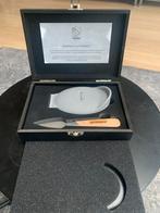 Nieuw Laguiole oestermes in luxe doos, Ophalen of Verzenden, Nieuw, Hout, Los bestek