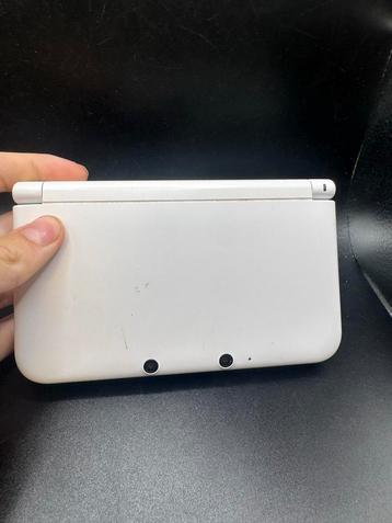 Nintendo 3DS - Wit - Gebruikt beschikbaar voor biedingen