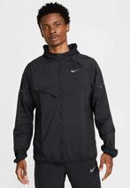 Nike runner jas maat M, Maat 48/50 (M), Zwart, Nike, Nieuw