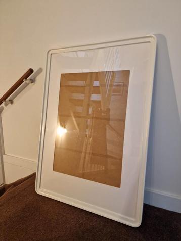 Groot fotolijst wit schilderij 105 x 75 cm odby  beschikbaar voor biedingen