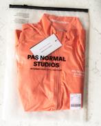 Pas Normal Studios Men's Mechanism Jersey Coral - S, Fietsen en Brommers, Fietsaccessoires | Fietskleding, Bovenkleding, Ophalen of Verzenden