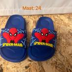 Jongens zomer schoenen/slippers/crocs, Ophalen, Zo goed als nieuw, Jongetje, Schoentjes