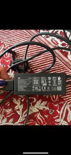 Laptoplader HP 45W adapter, Computers en Software, Laptop-opladers, Ophalen of Verzenden, Zo goed als nieuw