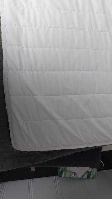 Topper 140 x 200 cm als Nieuw. beschikbaar voor biedingen