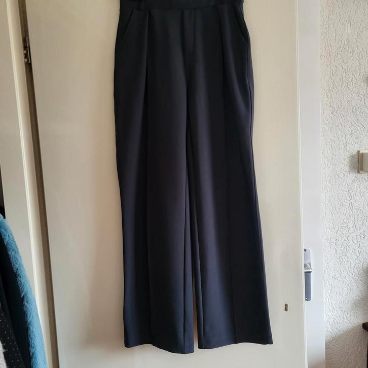Yu & Me Grijze Broek Wijde Pijpen S/M, Kleding | Dames, Broeken en Pantalons, Zo goed als nieuw, Maat 36 (S), Grijs, Lang, Ophalen of Verzenden