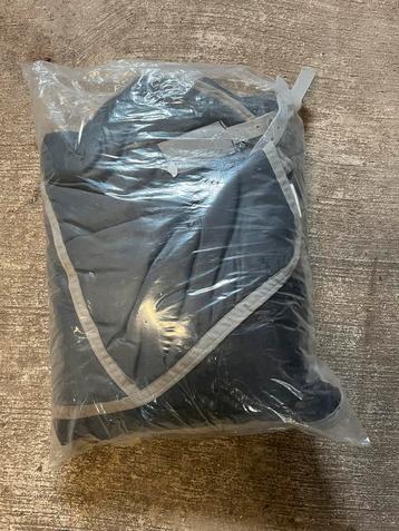 Staldeken 200 gram 195 beschikbaar voor biedingen