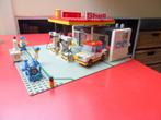 jaren 80 lego shellstation, motorenshowroom, politiewagen, Kinderen en Baby's, Speelgoed | Duplo en Lego, Complete set, Gebruikt