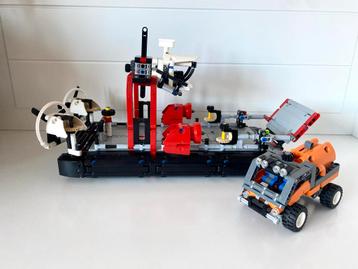 Lego Technic Hovercraft 42002 beschikbaar voor biedingen