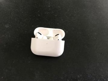 AirPods Pro 1 - 100% Werkend beschikbaar voor biedingen