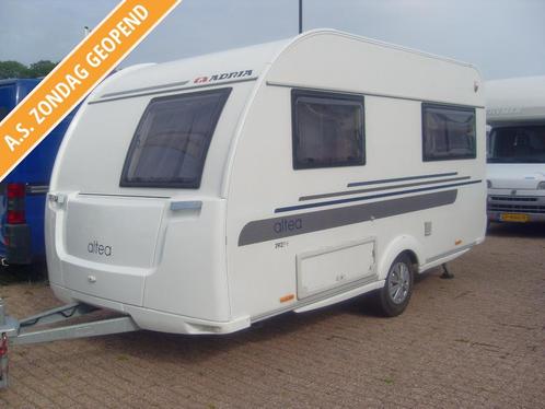 Adria Altea 392 PH, Caravans en Kamperen, Caravans, Bedrijf, tot en met 4, 1000 - 1250 kg, Treinzit, Adria, Frans bed, Overige typen