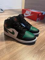 Jordan 1 Mid Green Toe maat 38, Ophalen of Verzenden, Zo goed als nieuw, Zwart, Sneakers of Gympen