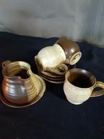 Denby Pottery - 3 Kop & Schotels + Melkkan, Huis en Inrichting, Ophalen of Verzenden, Keramiek, Overige stijlen, Kop(pen) en/of Schotel(s)