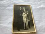 Apeldoorn Oude foto van een bruidspaar - Voor 1940, Verzamelen, Foto's en Prenten, Gebruikt, Foto, Ophalen of Verzenden, Voor 1940