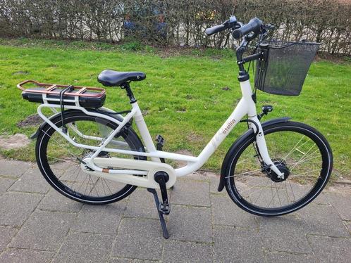 Elektrische fiets stella, Fietsen en Brommers, Fietsen | Dames | Damesfietsen, Zo goed als nieuw, Overige merken, Versnellingen