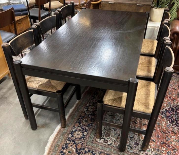 Vintage zeldzame eettafel en 6 stoelen Vico Magistretti jr70, Huis en Inrichting, Complete eetkamers, Gebruikt, 4 tot 6 stoelen