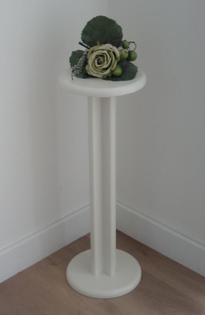 2 zuiltjes / pilaartjes in perfecte staat, Huis en Inrichting, Woonaccessoires | Zuilen en Pilaren, Nieuw, Ophalen