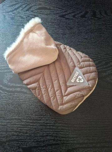 Puppy jasje hondenjasje maat xs/s beschikbaar voor biedingen