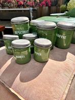 Groen emaille potten, pannen, oliestrl en broodtrommel, Ophalen