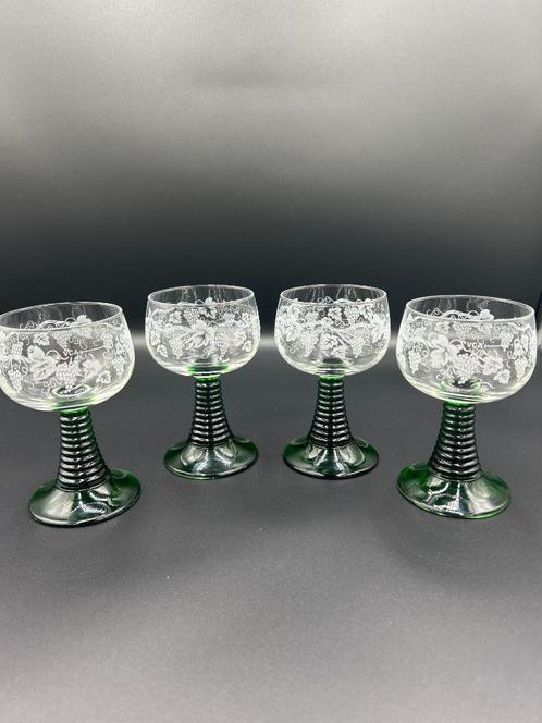 Roemer Glazen met Druivenmotief – Set van 4 – Vintage Stijl, Verzamelen, Glas en Borrelglaasjes, Zo goed als nieuw, Overige typen