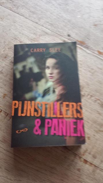 pijnstillers en paniek - Carry Slee beschikbaar voor biedingen