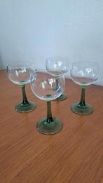 4 vintage Luminarc France wijnglazen met groene voet, Ophalen, Zo goed als nieuw