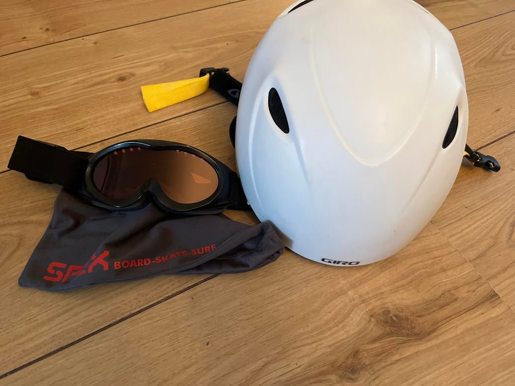 Skihelm Giro met bril, Overige typen, Ophalen of Verzenden, Zo goed als nieuw, Skiën