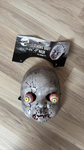 Halloween masker demonic baby beschikbaar voor biedingen