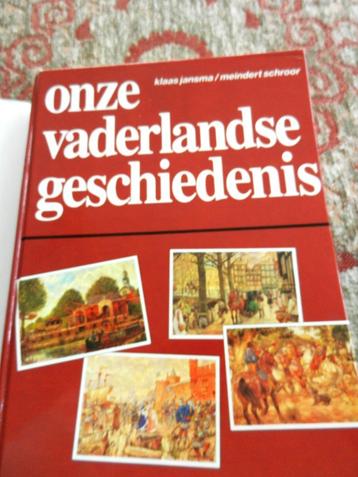 boek over de vaderlandse geschiedenis beschikbaar voor biedingen