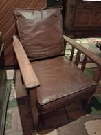 Rookstoel, bijna 100 jaar oud!, Huis en Inrichting, Stoelen, Ophalen, Gebruikt, Jaren 60, Bruin