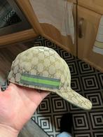 Gucci pet limited edition hulk appel, Ophalen of Verzenden, Zo goed als nieuw, 57 cm (M, 7⅛ inch) of minder, Pet