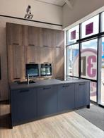 Showroomkeuken eiland hout/zwartblauw €7000,-, Ophalen, Overige kleuren, Nieuw, Enkelwandige keuken