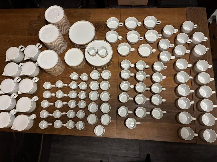 Zeer uitgebreid Reichenbach Nomus koffieservies, Huis en Inrichting, Keuken | Servies, Overige stijlen, Porselein, Ophalen