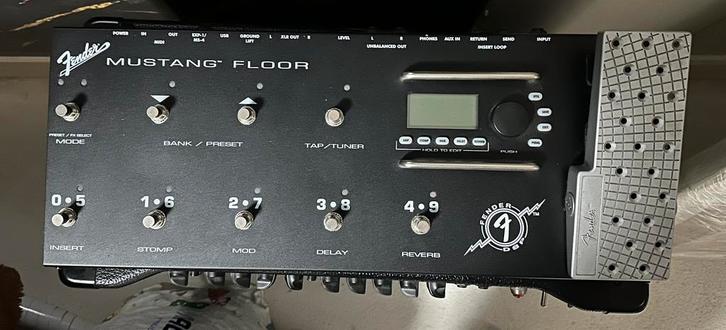 Fender Mustang Floor, Muziek en Instrumenten, Effecten, Zo goed als nieuw, Chorus, Delay of Echo, Distortion, Overdrive of Fuzz