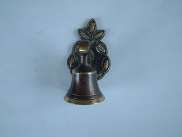 vintage koperen koper bel nr.2 beschikbaar voor biedingen