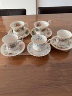 Royal Albert kop en schotels 5 stuks fine bone china, Ophalen of Verzenden, Zo goed als nieuw, Porselein, Kop en/of schotel