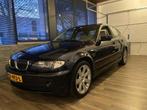 BMW 3-serie 320i, Auto's, Achterwielaandrijving, Met garantie (alle), Blauw, Bedrijf