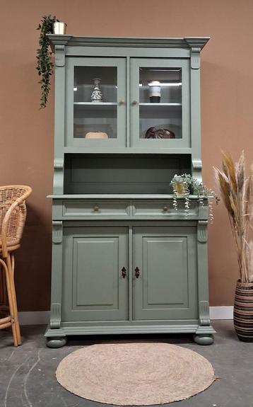 Vintage buffetkast zachtgroen Lauren beschikbaar voor biedingen