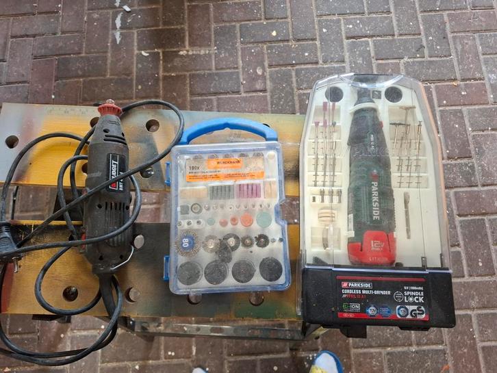 2x Dremel + Accessoires - Complete Set, Doe-het-zelf en Verbouw, Gereedschap | Overige machines, Gebruikt, Ophalen
