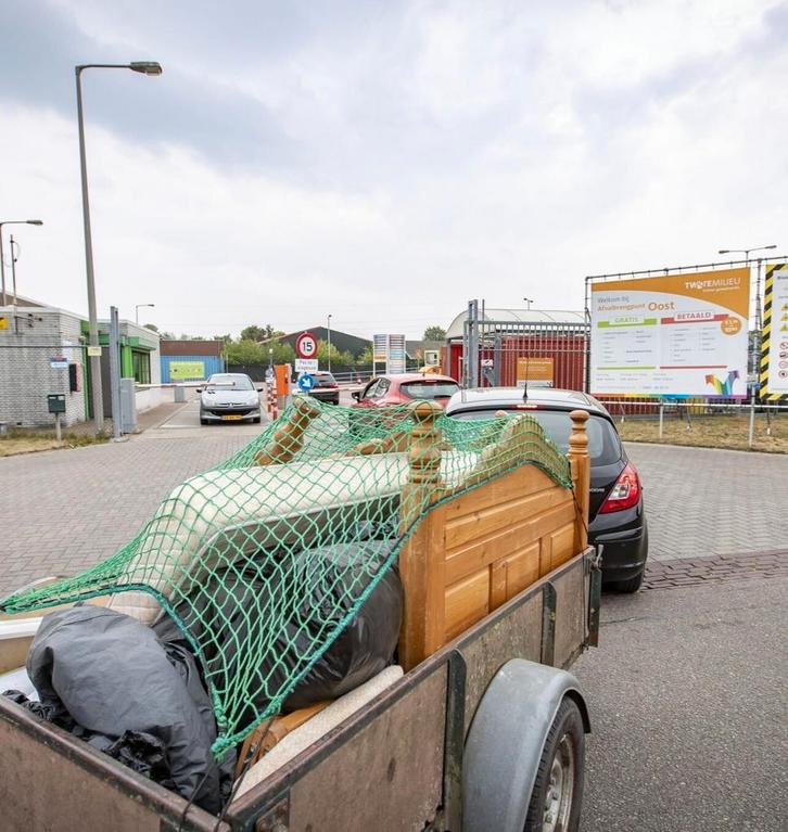 Gezocht; Iemand voor grofvuil wegbrengen, Huis en Inrichting, Overige Huis en Inrichting, Ophalen