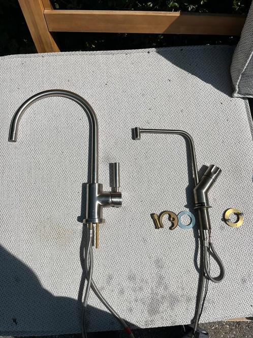 Quooker kraan en reservoir - incl. bijpassende RVS mengkraan, Doe-het-zelf en Verbouw, Sanitair, Zo goed als nieuw, Kraan, Rvs