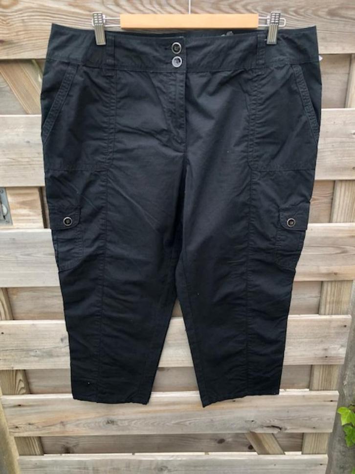 capri  broek 3/4 Bonita zwart 44, Kleding | Dames, Broeken en Pantalons, Nieuw, Maat 42/44 (L), Zwart, Driekwart, Ophalen of Verzenden