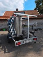 Te koop compleet steiger met lift, Doe-het-zelf en Verbouw, Steigers, Ophalen of Verzenden, Zo goed als nieuw, Rolsteiger of Kamersteiger