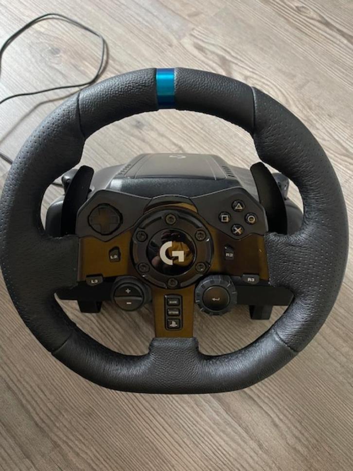 Logitech G923 Sim Racing Wheel & Pedals (Playstation), Spelcomputers en Games, Spelcomputers | Sony PlayStation Consoles | Accessoires