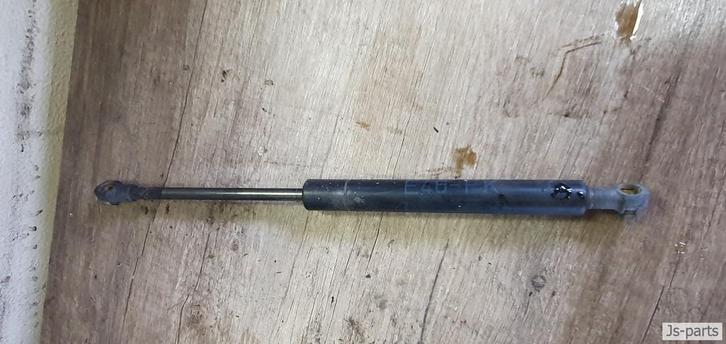 Gasveer motorkap BMW 3-serie E46 sedan/touring, Auto-onderdelen, Carrosserie en Plaatwerk, BMW, Gebruikt, Ophalen of Verzenden