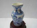 Oud chinees blauw wit porselein vaasje, Antiek en Kunst, Ophalen of Verzenden