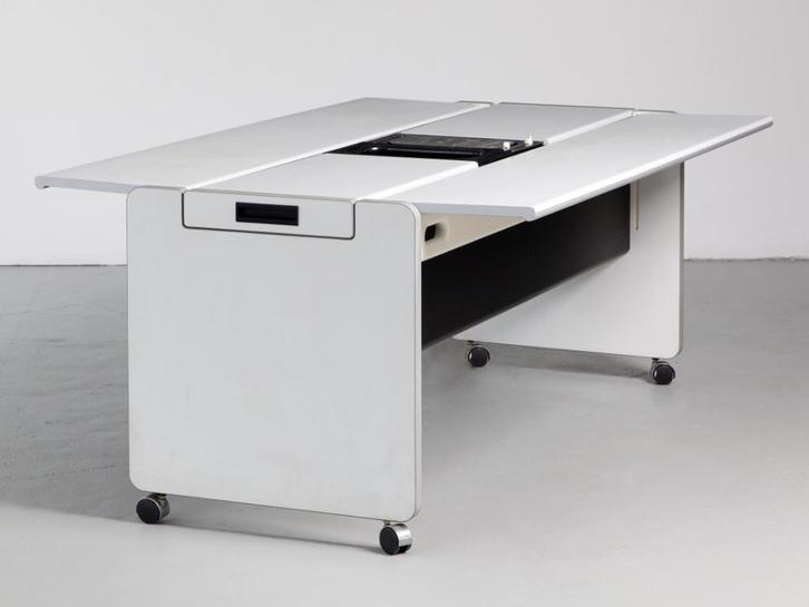 Joe Colombo. Living Center Dinning Trolley design 1970, Huis en Inrichting, Tafels | Eettafels, Gebruikt, 150 tot 200 cm, 200 cm of meer