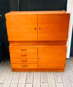 Prachtige vintage buffetkast. 2 delig, Huis en Inrichting, Kasten | Buffetkasten, Ophalen, 100 tot 150 cm, 100 tot 150 cm, Zo goed als nieuw