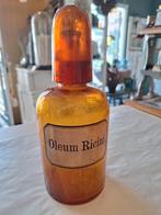 Glazen apothekersfles met oud etiket Oleum Ricini, Ophalen of Verzenden